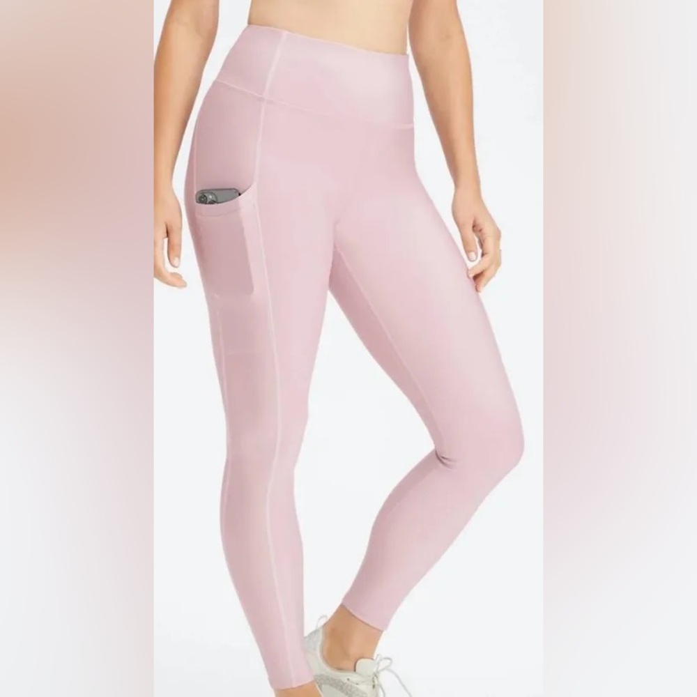Fabletics High Waisted Cold Weather Pocket Legging Light Pink/Mauve